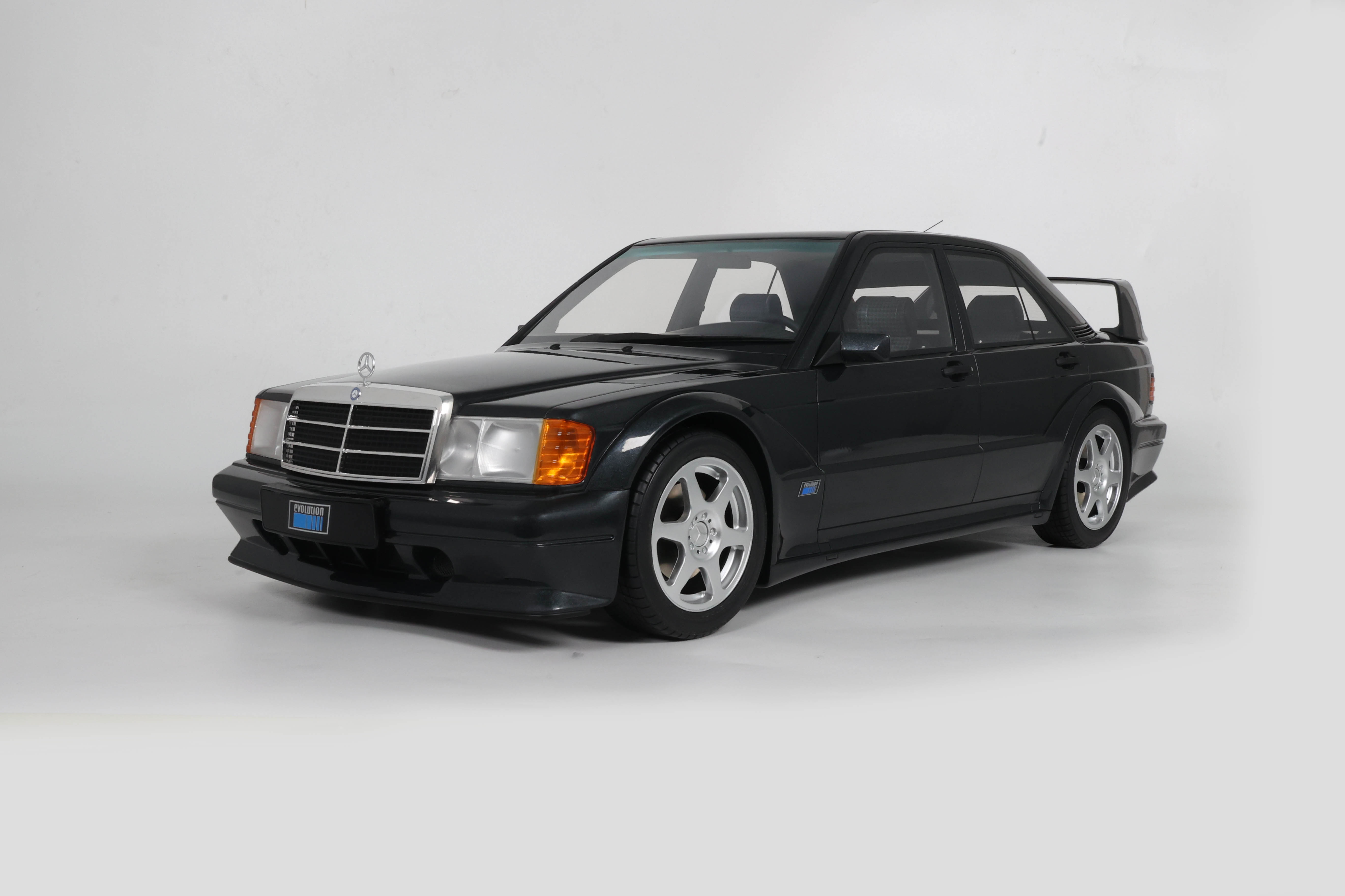 Mercedes-Benz 190E 2.5-16v Evolution II 1990 Blue/Black Metallic - 1:8